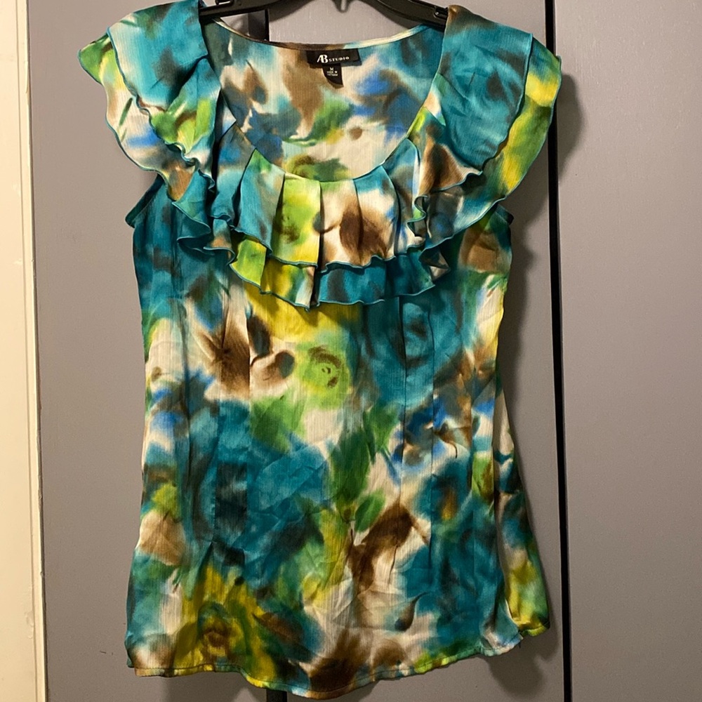 AB Studio Sleeveless Blouse